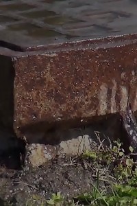 Ginger Sprays A Hot Stream Of Piss Outdoors