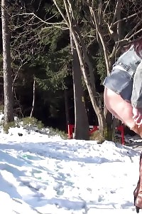 Magnificent Black-haired Pulls Down Her Hoisery To Piss