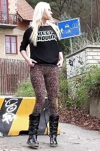 Lovely Blonde Displays Her Cunt As She Pissing