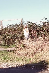 Closeup Peeing For Blonde In Jeans